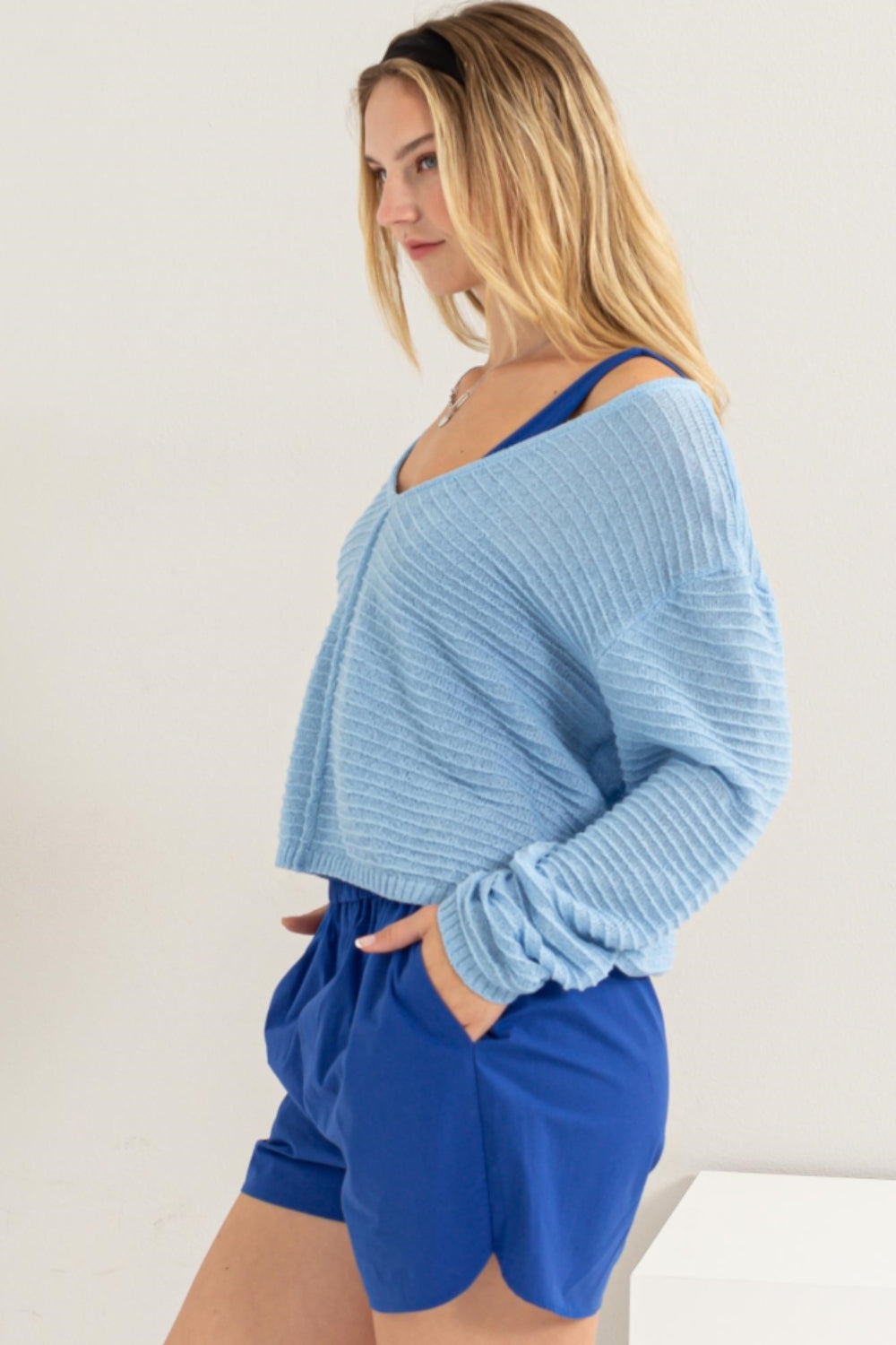 HYFVE V-Neck Stripe Texture Long Sleeve Top - AllIn Computer