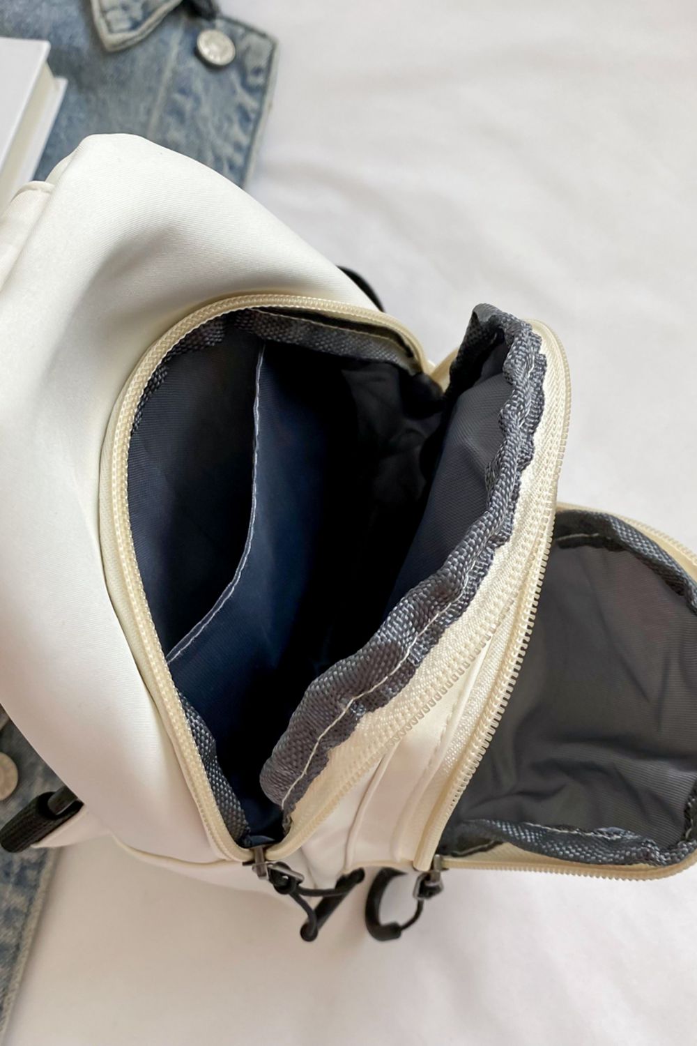 Contrast Strap Nylon Sling Bag - AllIn Computer