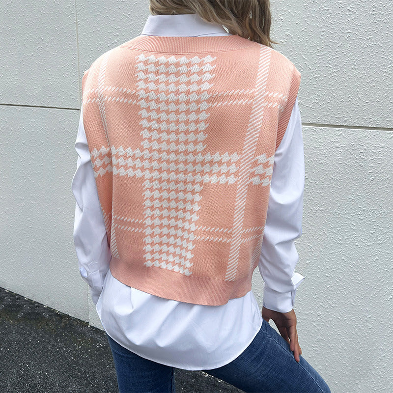 Houndstooth V-Neck Sweater Vest - AllIn Computer