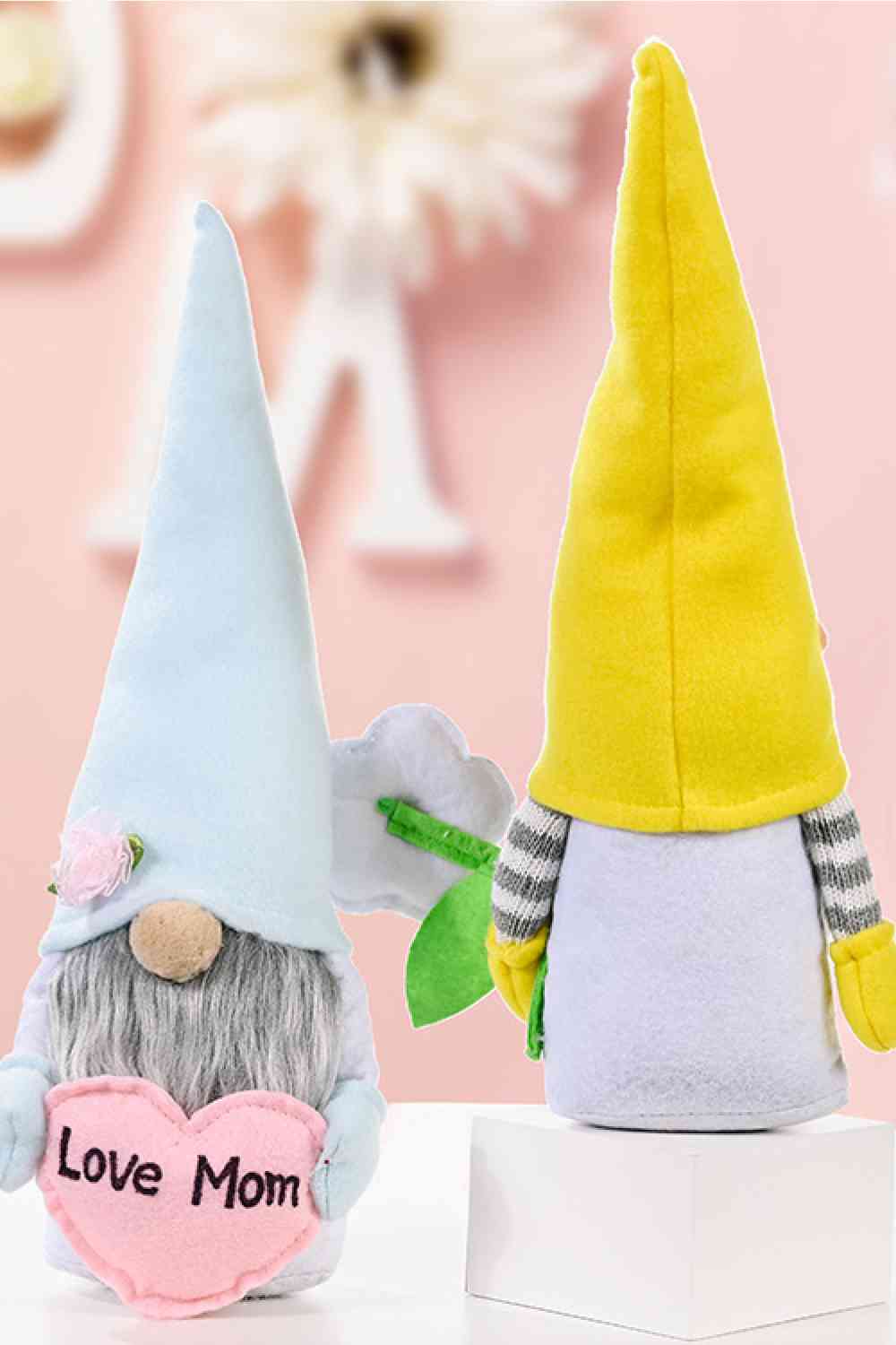 Mother's Day Pointed Hat Faceless Gnome - AllIn Computer
