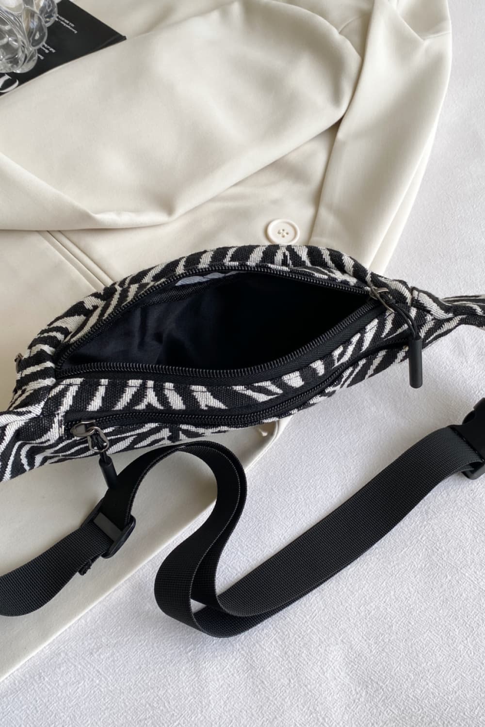 Canvas Chest Bag - AllIn Computer