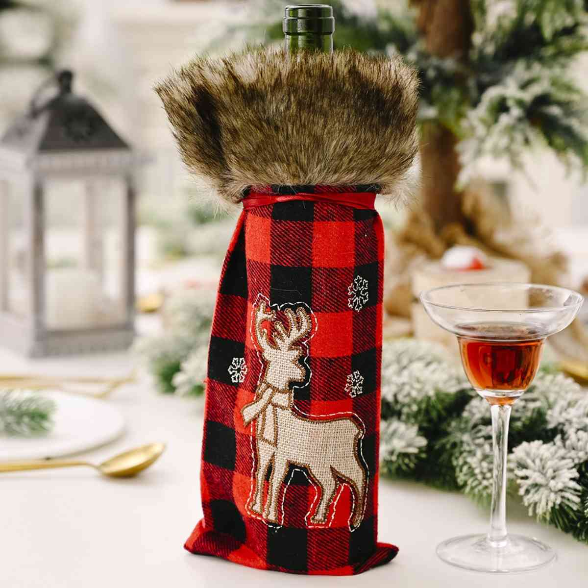 Christmas Graphic Plaid Wine Bottle Cover - AllIn Computer