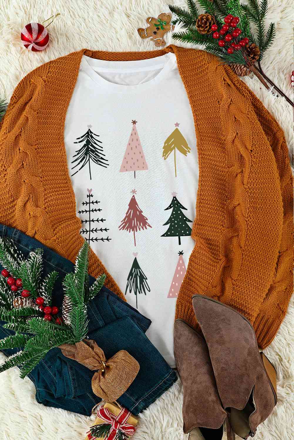 Chrismas Tree Graphic Short Sleeve T-Shirt - AllIn Computer