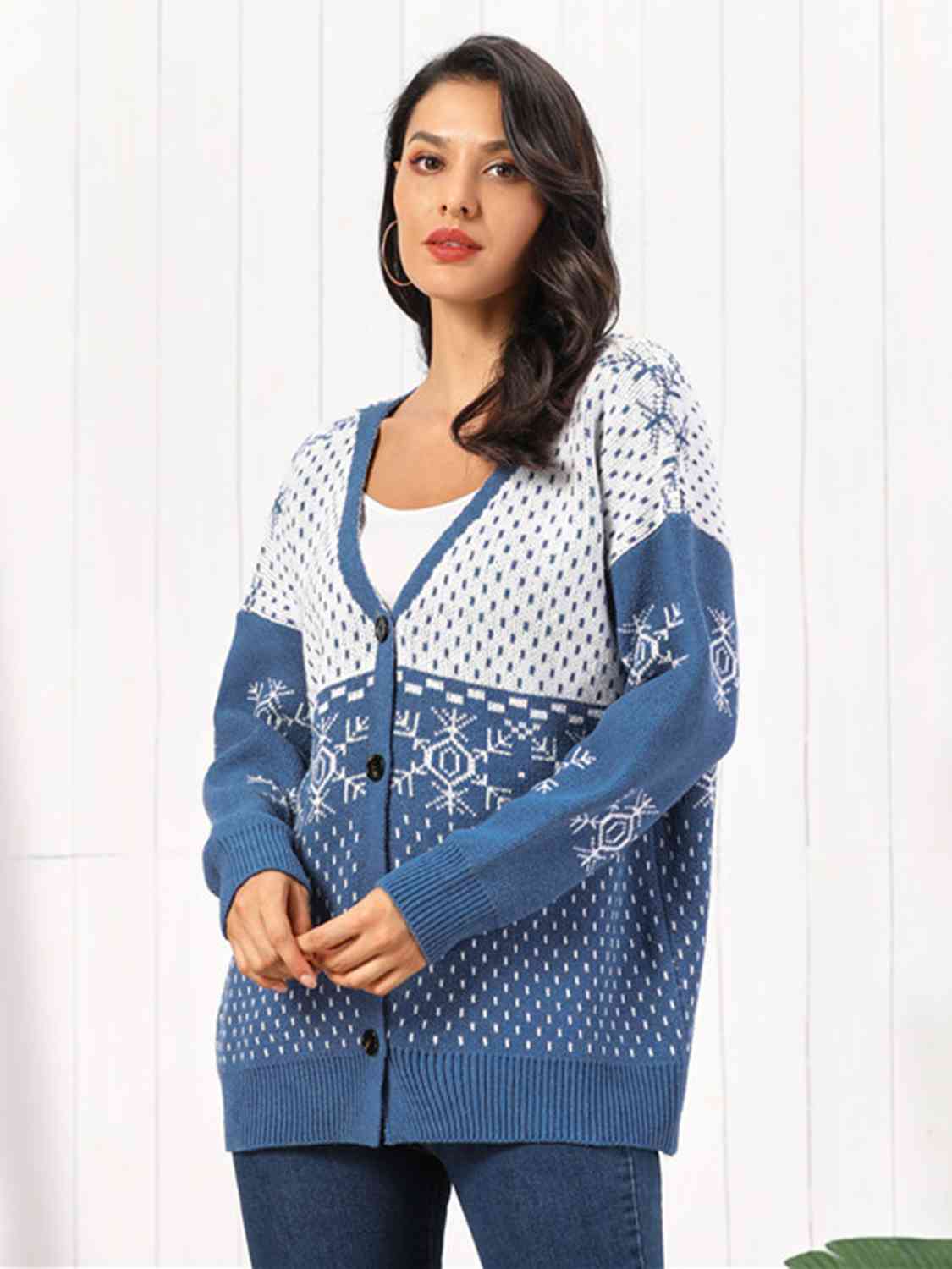 Snowflake Button Down Cardigan - AllIn Computer