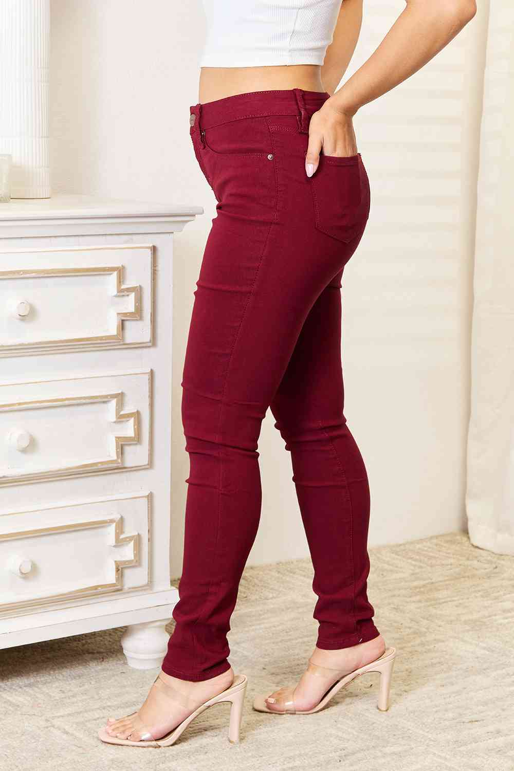 YMI Jeanswear Skinny Jeans with Pockets - AllIn Computer