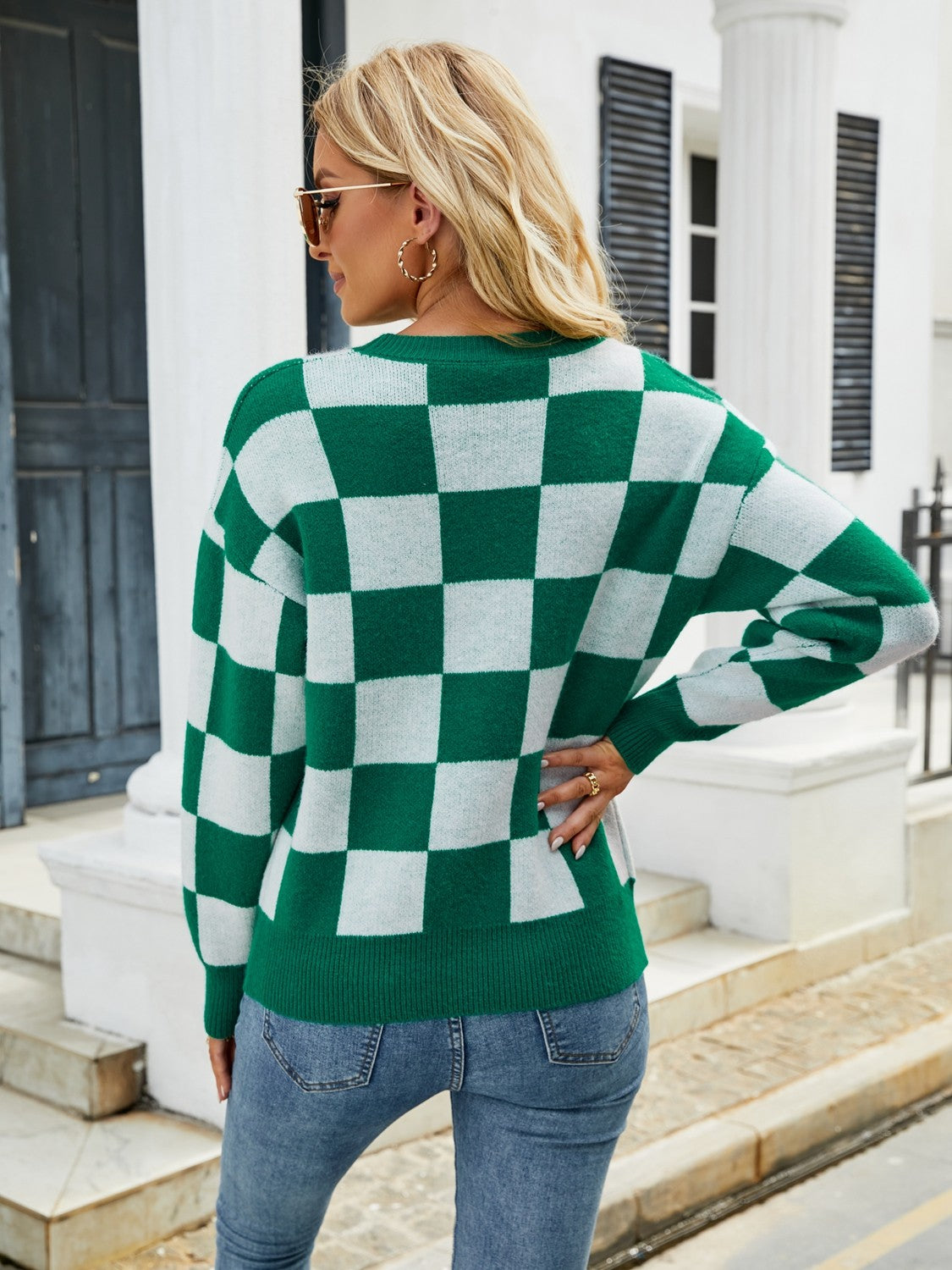 Checkered Round Neck Sweater - AllIn Computer