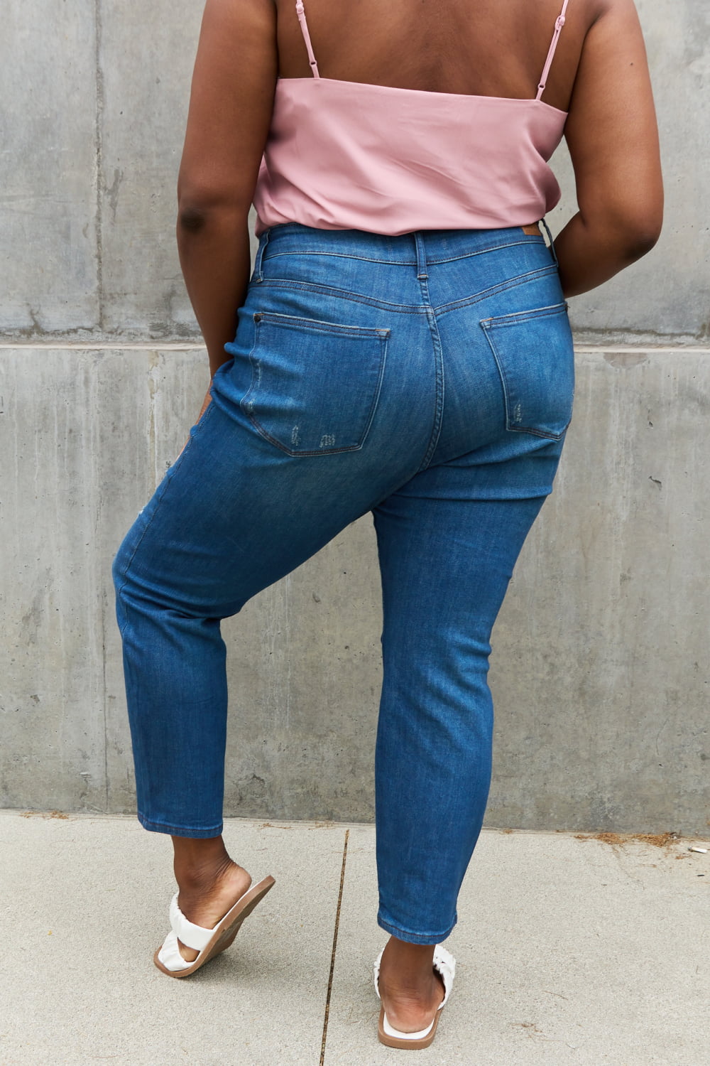 Judy Blue Melanie Full Size High Waisted Distressed Boyfriend Jeans - AllIn Computer