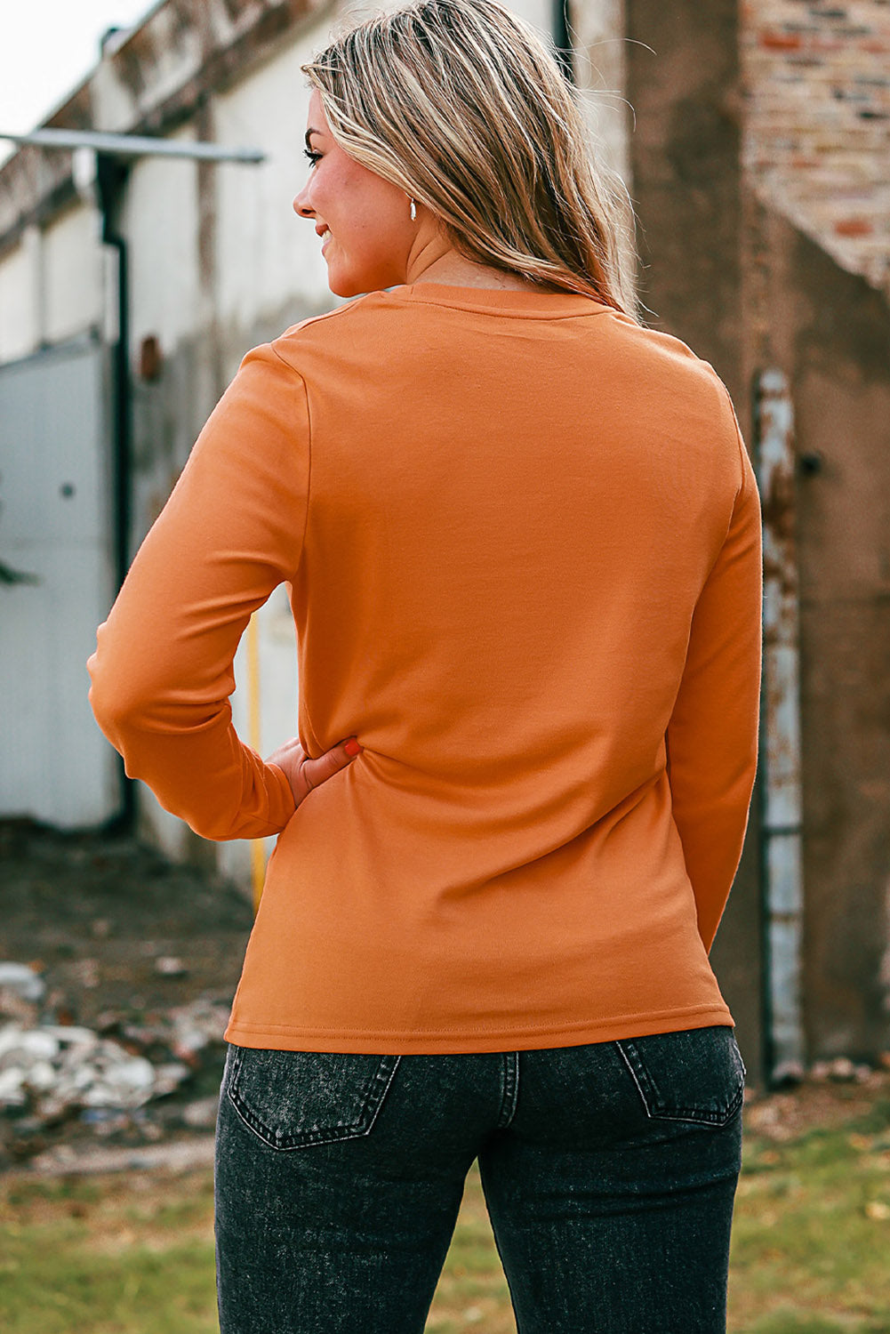 Round Neck Long Sleeve FALL IS IN THE AIR Graphic Sweatshirt - AllIn Computer