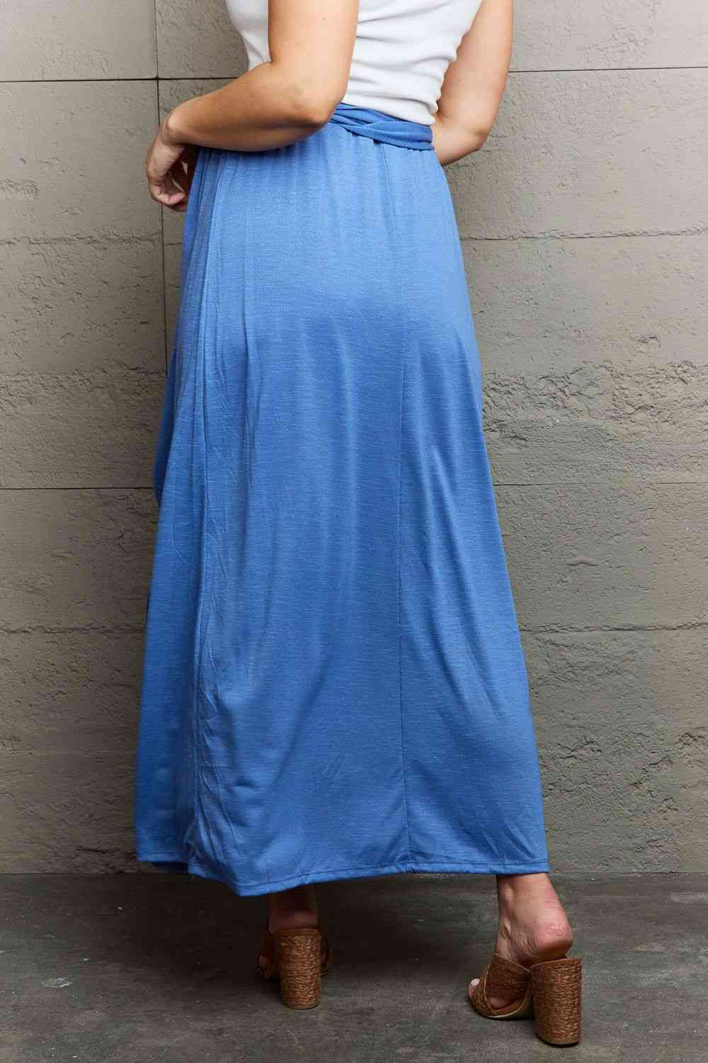 Ninexis Know Your Worth Criss Cross Halter Neck Maxi Dress - AllIn Computer