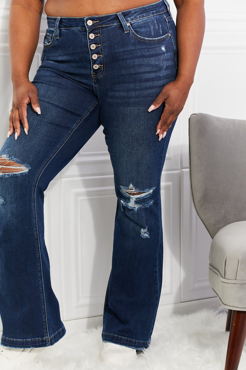 Kancan Full Size Reese Midrise Button Fly Flare Jeans - AllIn Computer