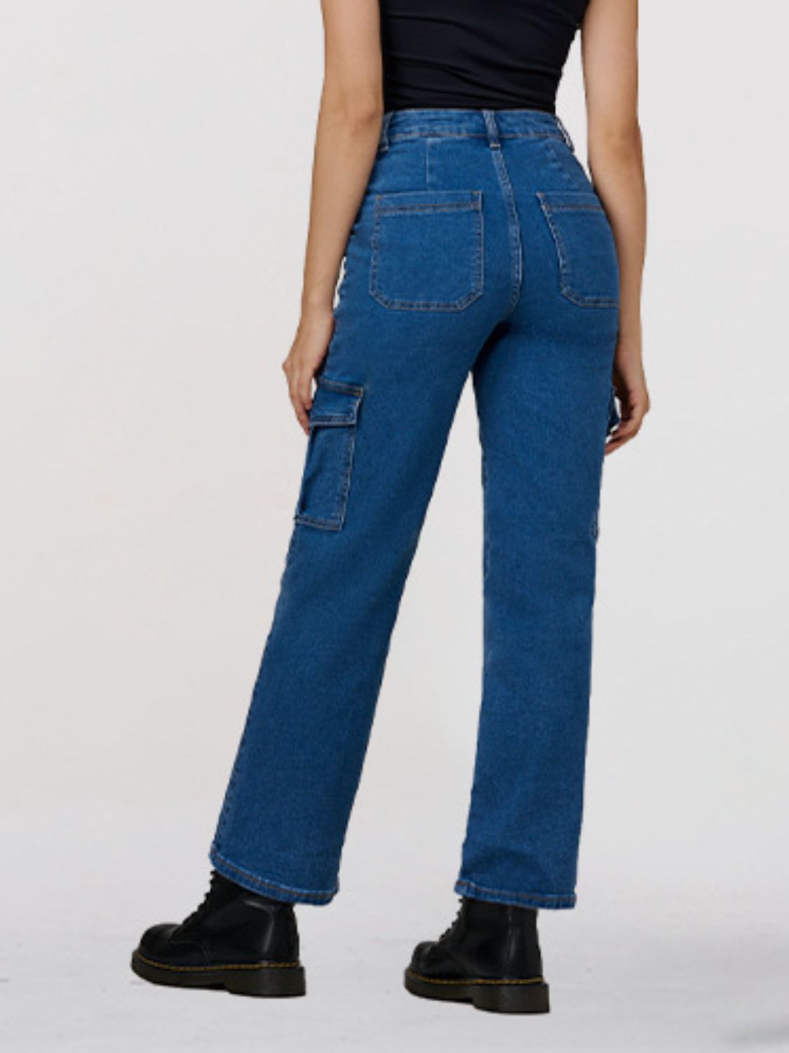 Straight Leg Jeans with Pockets - AllIn Computer