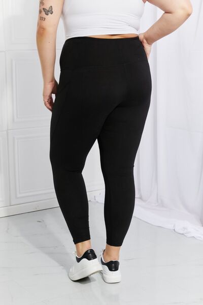 Leggings Depot Full Size Strengthen and Lengthen Reflective Dot Active Leggings - AllIn Computer