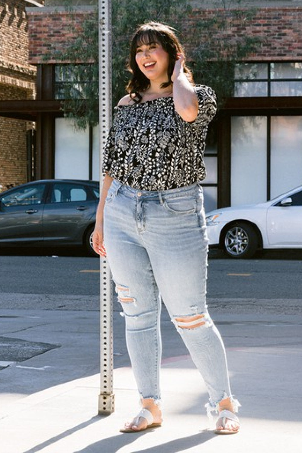 Lovervet Full Size Lauren Distressed High Rise Skinny Jeans - AllIn Computer