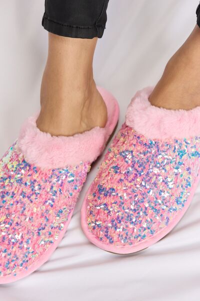 Forever Link Sequin Plush Round Toe Slippers - AllIn Computer