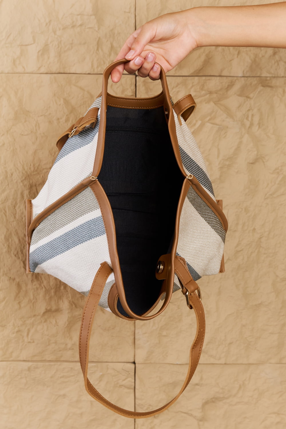 Fame Striped In The Sun Faux Leather Trim Tote Bag - AllIn Computer