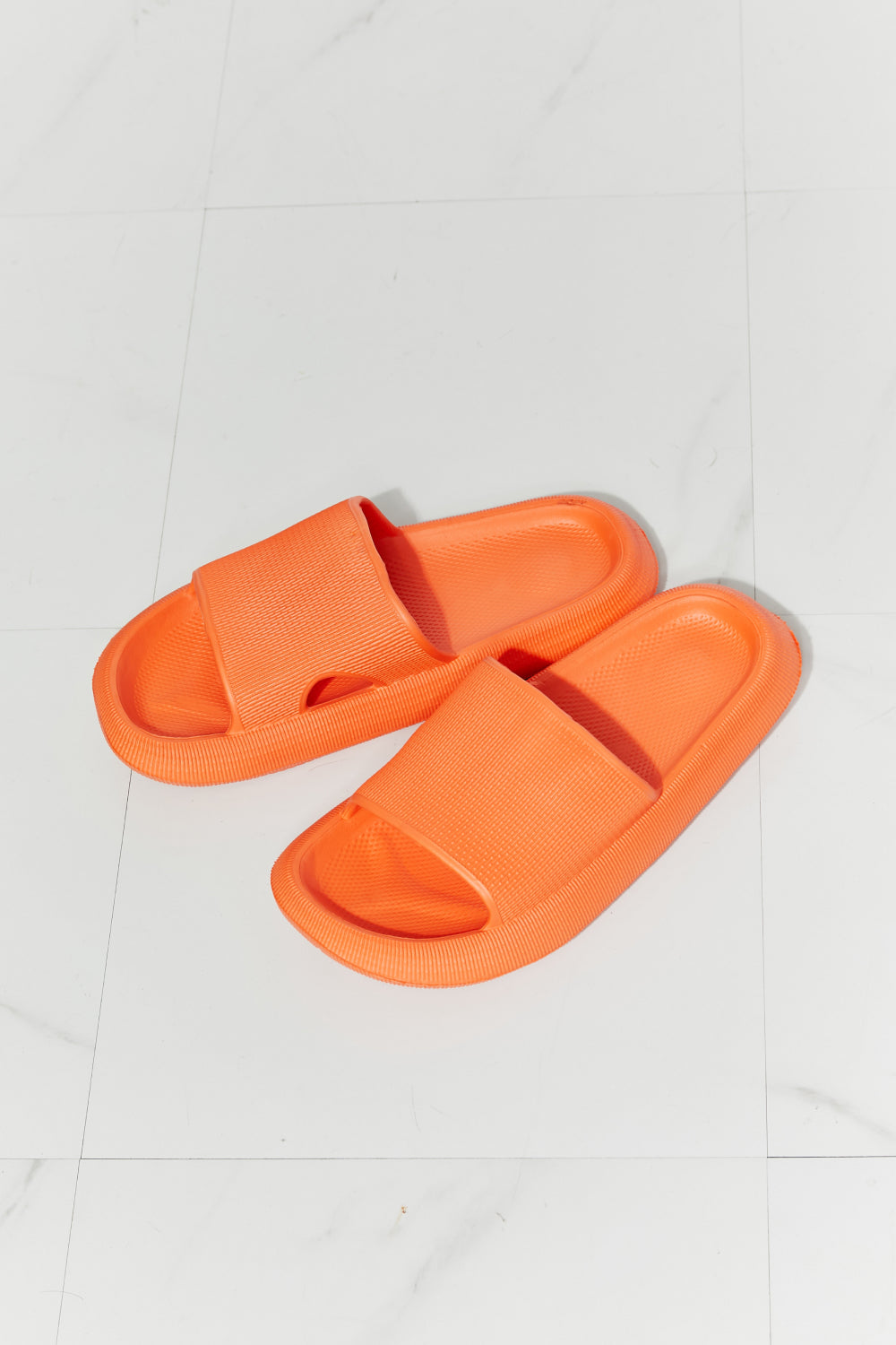 MMShoes Arms Around Me Open Toe Slides in Orange - AllIn Computer
