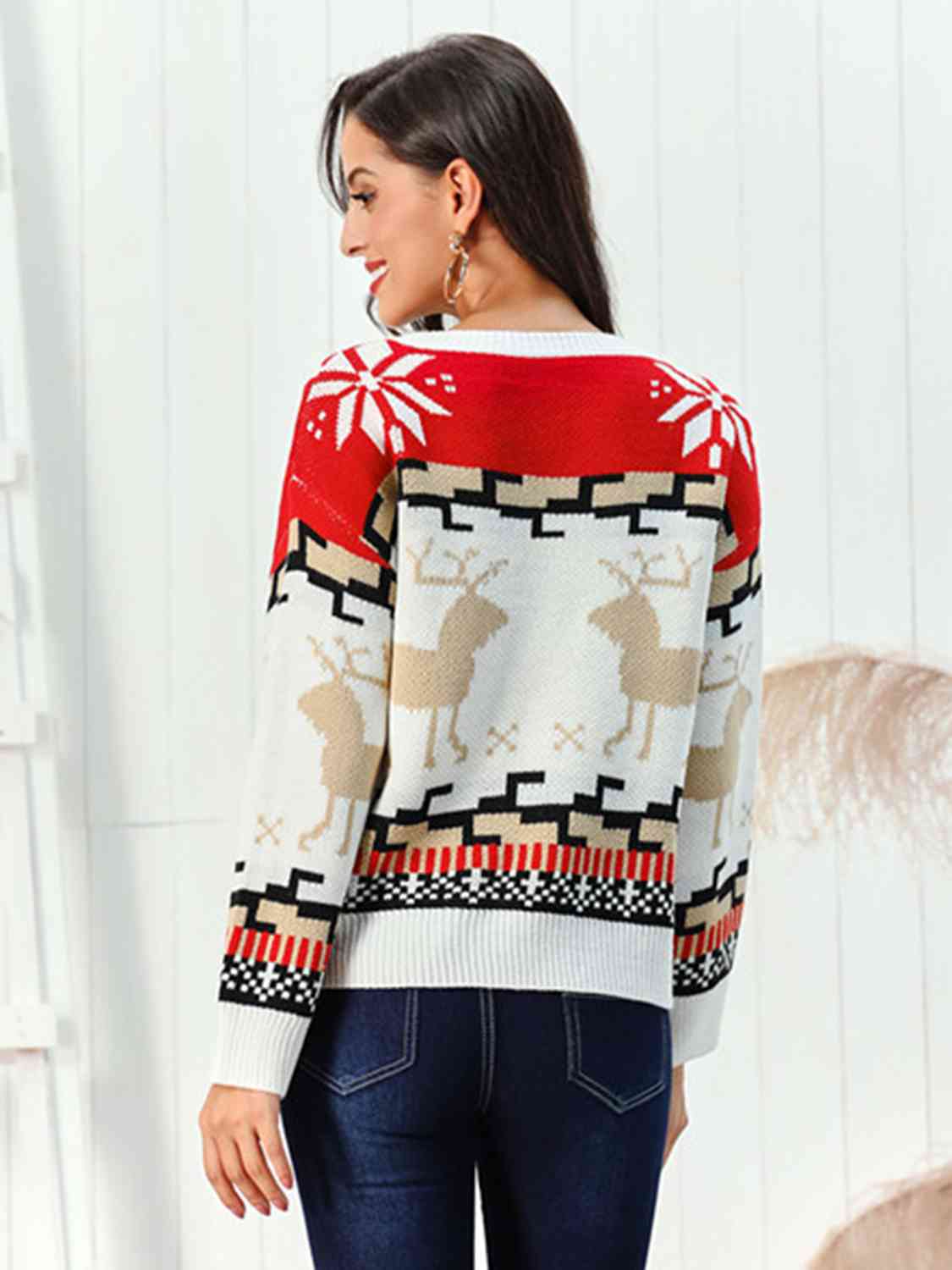 Reindeer Round Neck Sweater - AllIn Computer