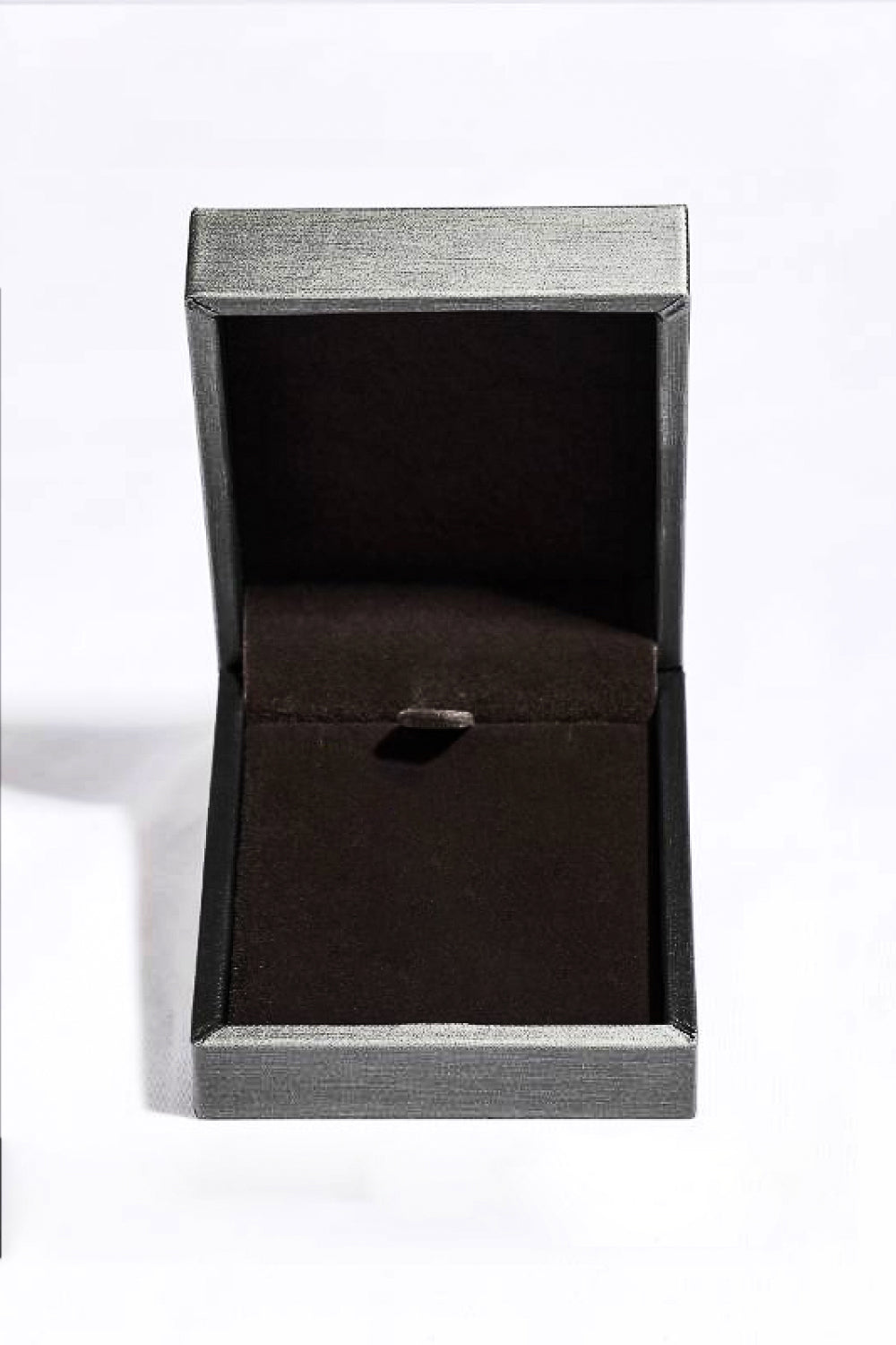 1 Carat Moissanite Floral-Shaped Pendant Necklace - AllIn Computer