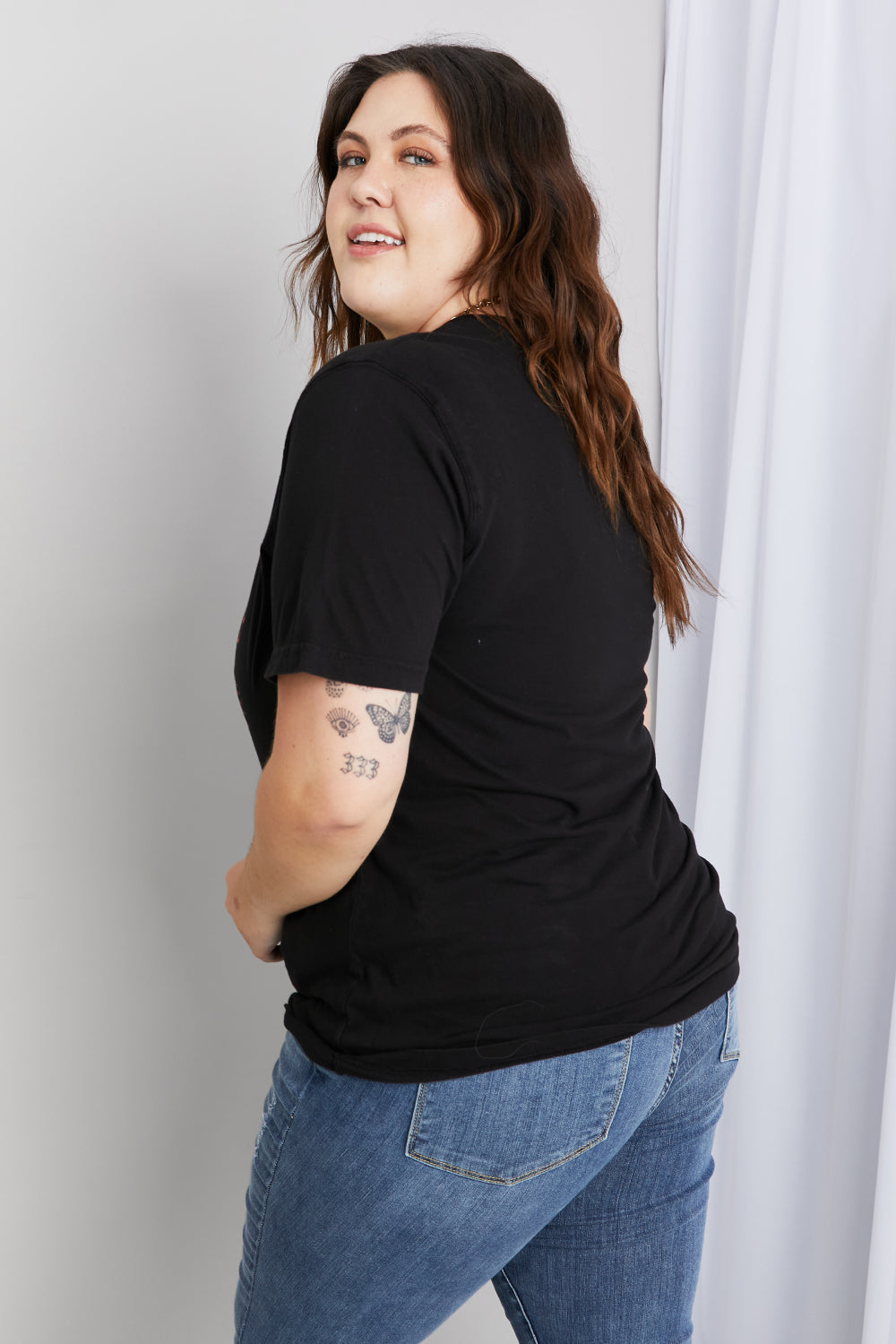 mineB Full Size WILD FREE Graphic Round Neck Tee - AllIn Computer