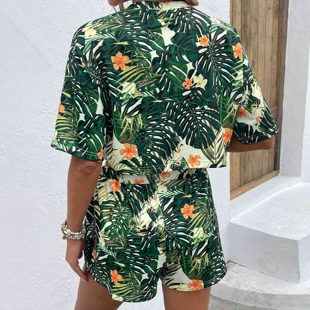 Floral Print Round Neck Dropped Shoulder Half Sleeve Top and Shorts Set - AllIn Computer