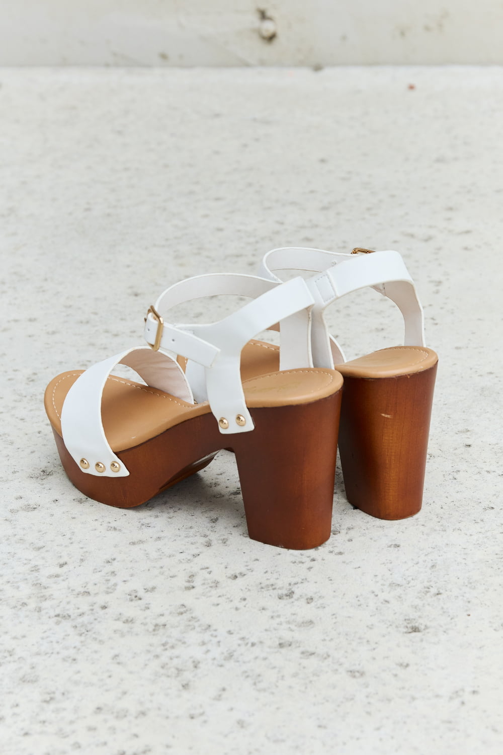 DDK Time After Time Wooden Platform Strap Heels - AllIn Computer