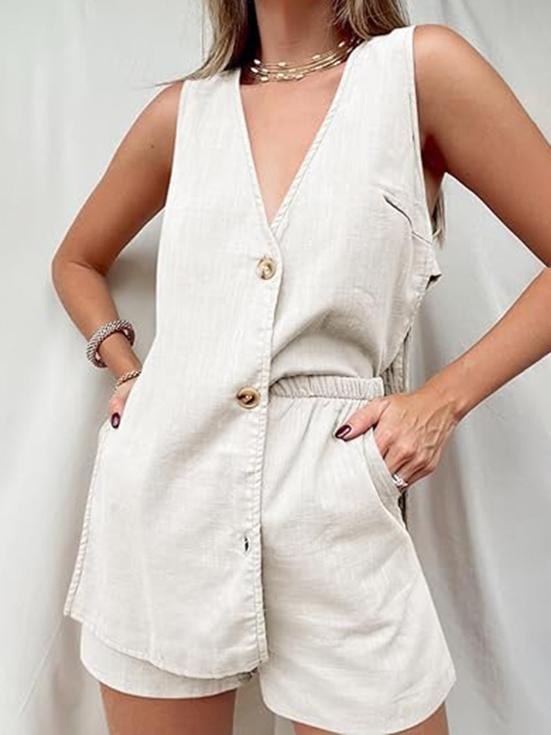 Full Size Button Up Top and Shorts Set - AllIn Computer