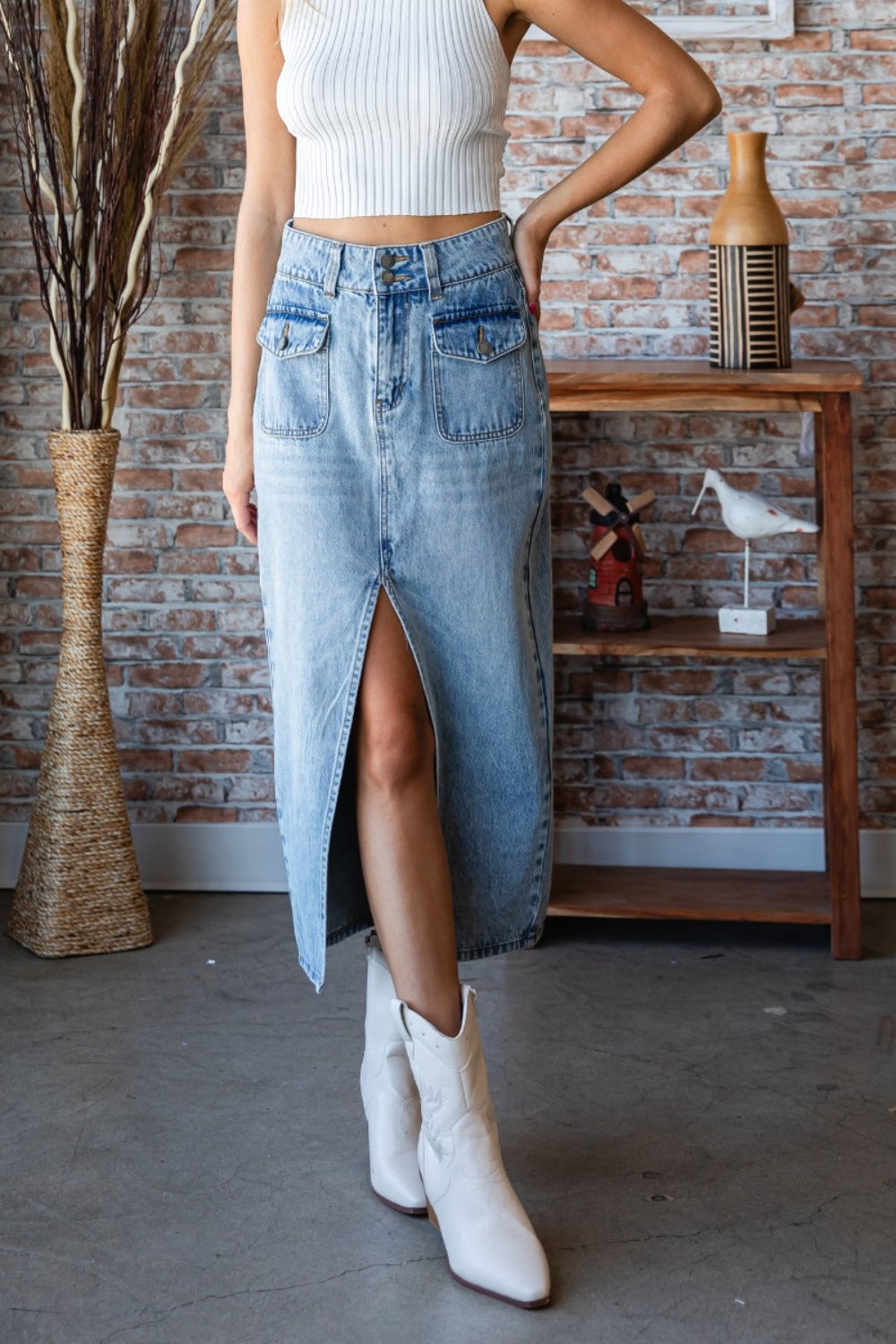 Veveret Slit Mid Rise Waist Denim Skirt - AllIn Computer