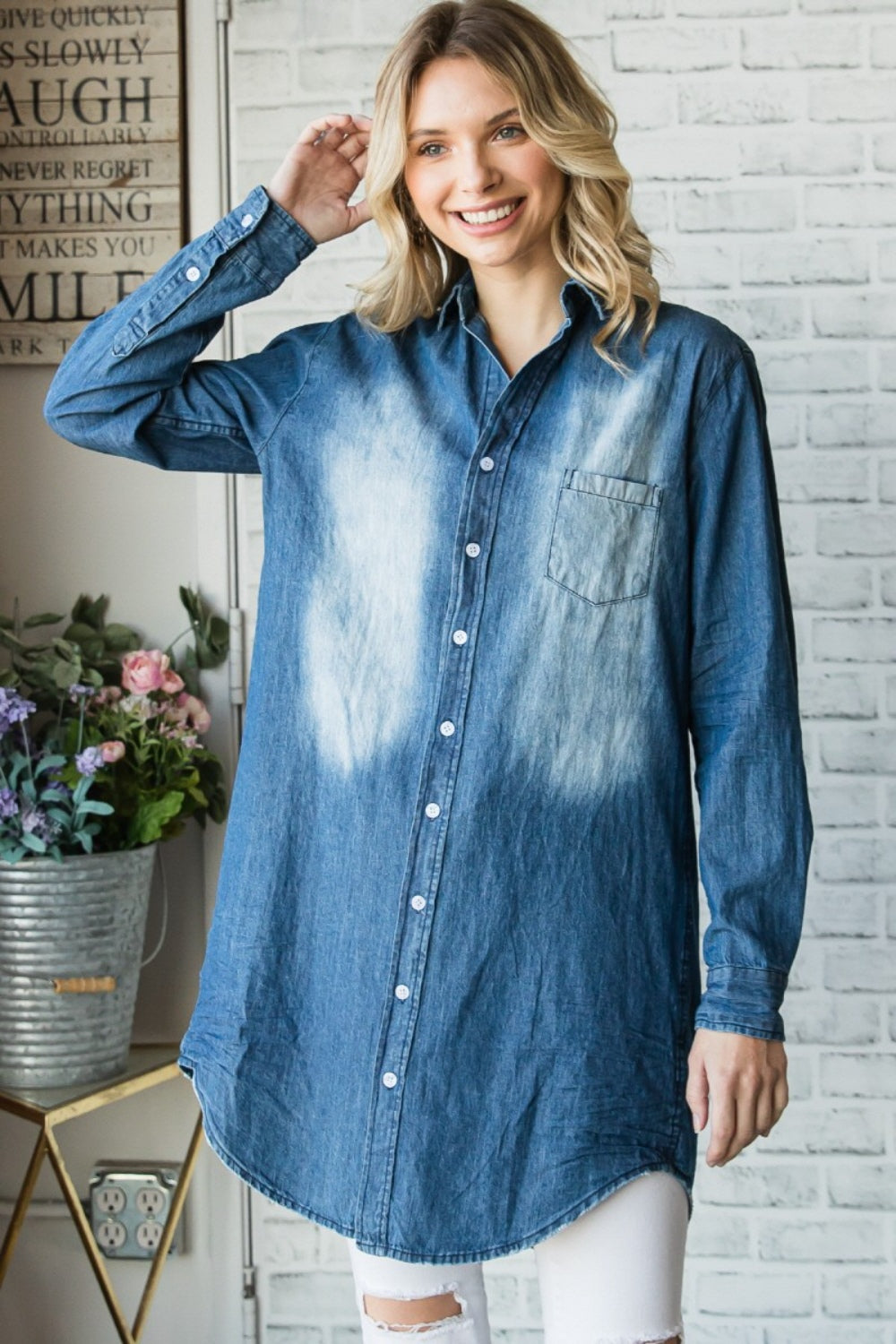 Veveret Pocketed Button Up Washed Denim Shirt - AllIn Computer