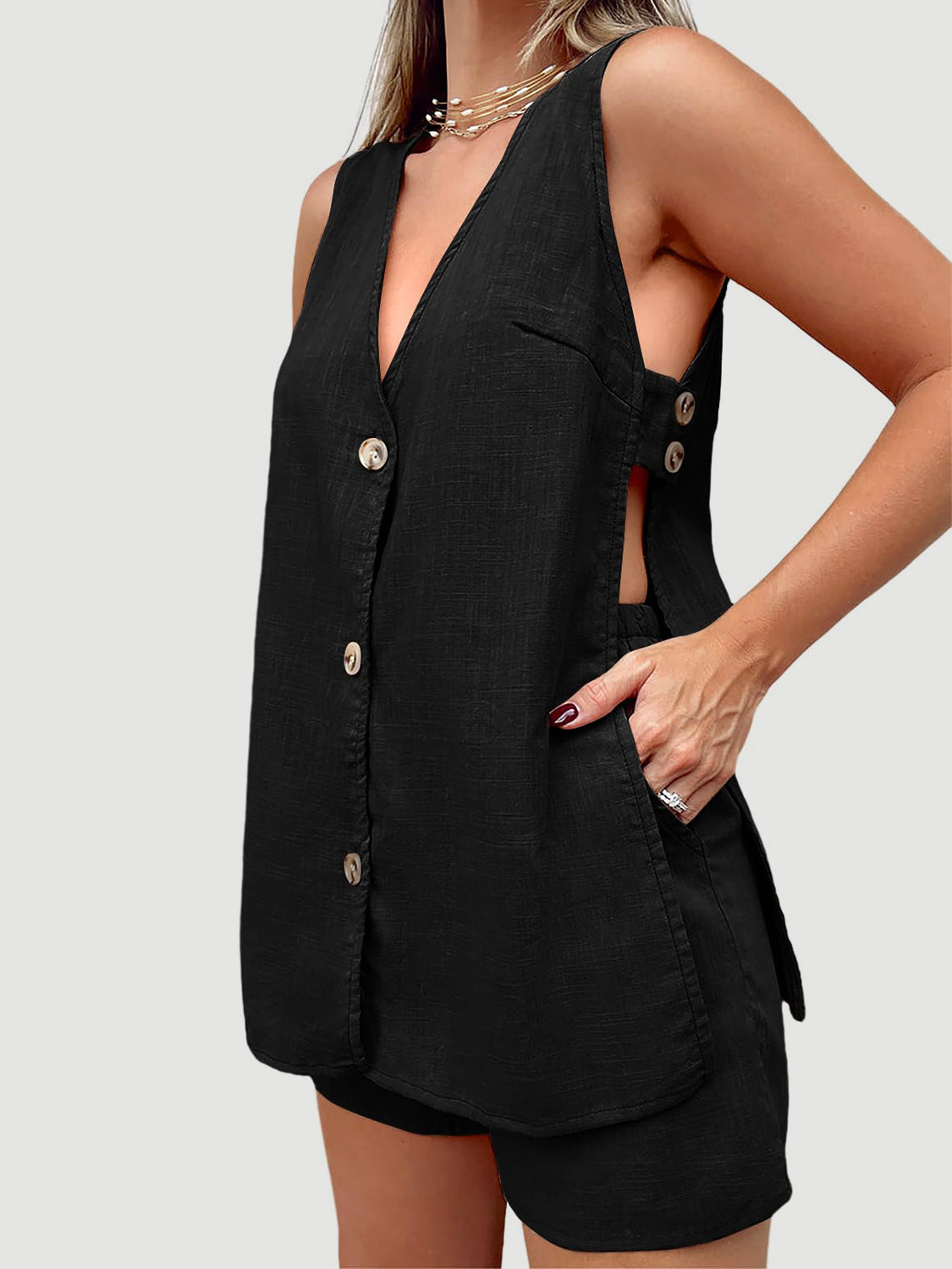 Full Size Button Up Top and Shorts Set - AllIn Computer