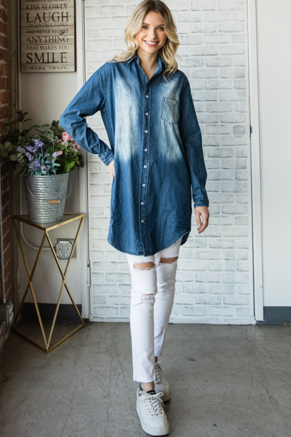 Veveret Pocketed Button Up Washed Denim Shirt - AllIn Computer