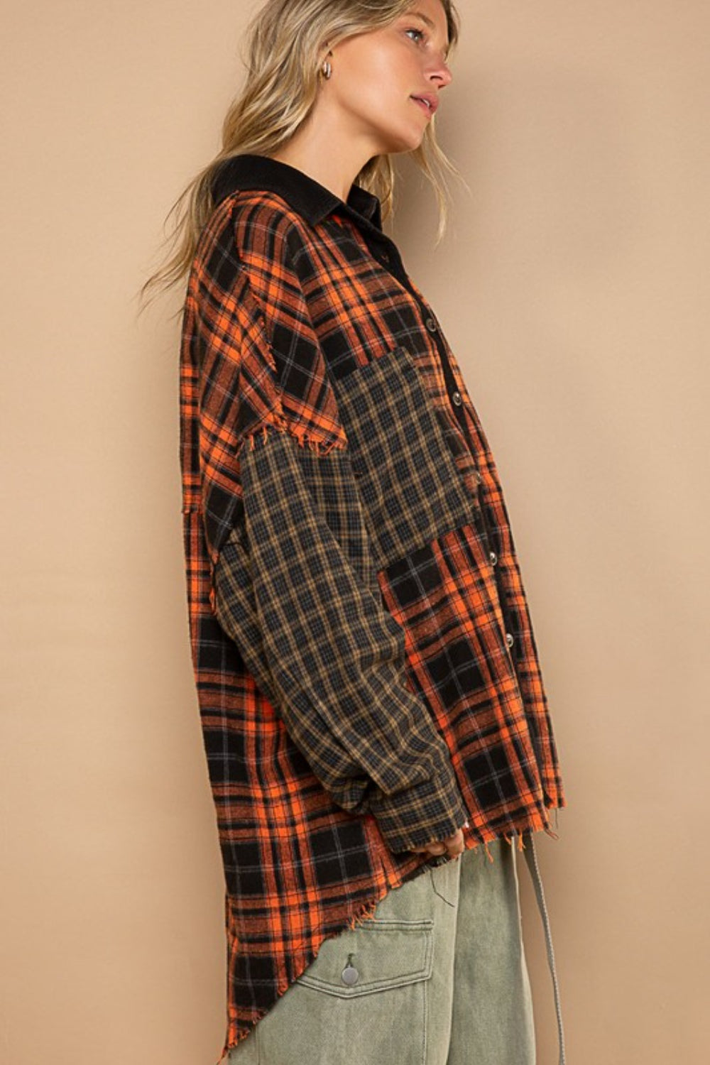 POL Plaid Contrast Long Sleeve Raw Hem Shacket with Chest Pockets - AllIn Computer