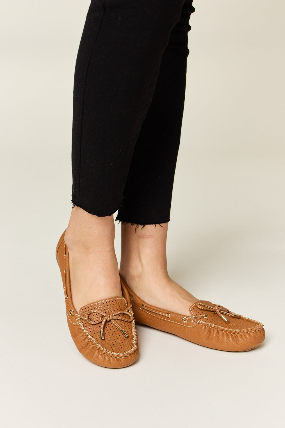 Forever Link Bow Decor Flat Loafers - AllIn Computer