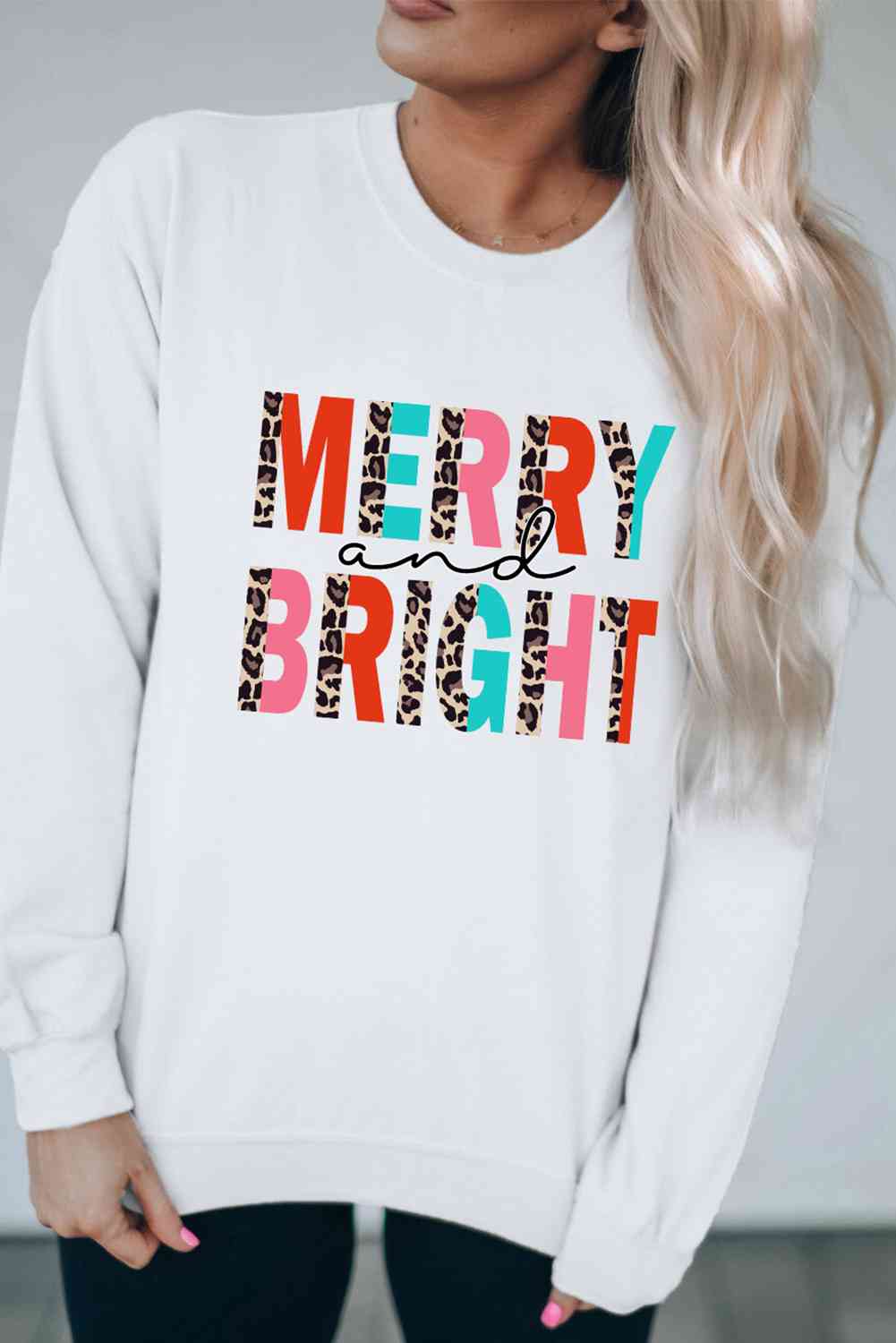 MERRY AND BRIGHT Graphic Sweatshirt - AllIn Computer