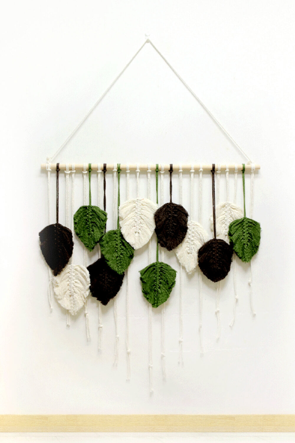 Hand-Woven Feather Macrame Hanging Wall Piece - AllIn Computer