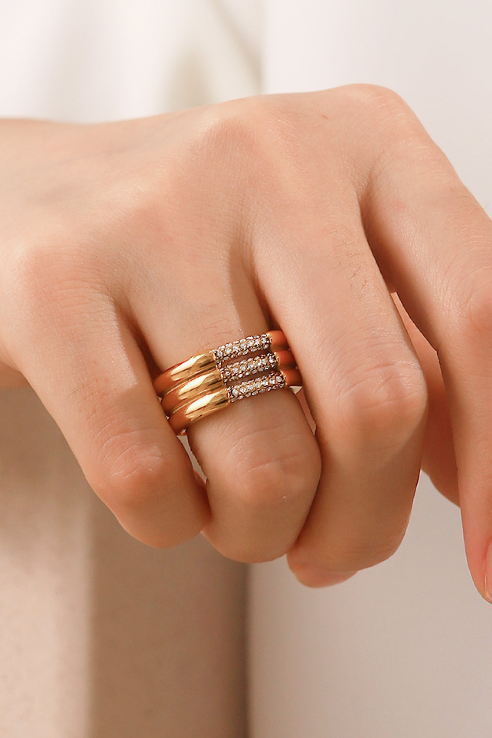Triple-Layered Rhinestone Ring - AllIn Computer