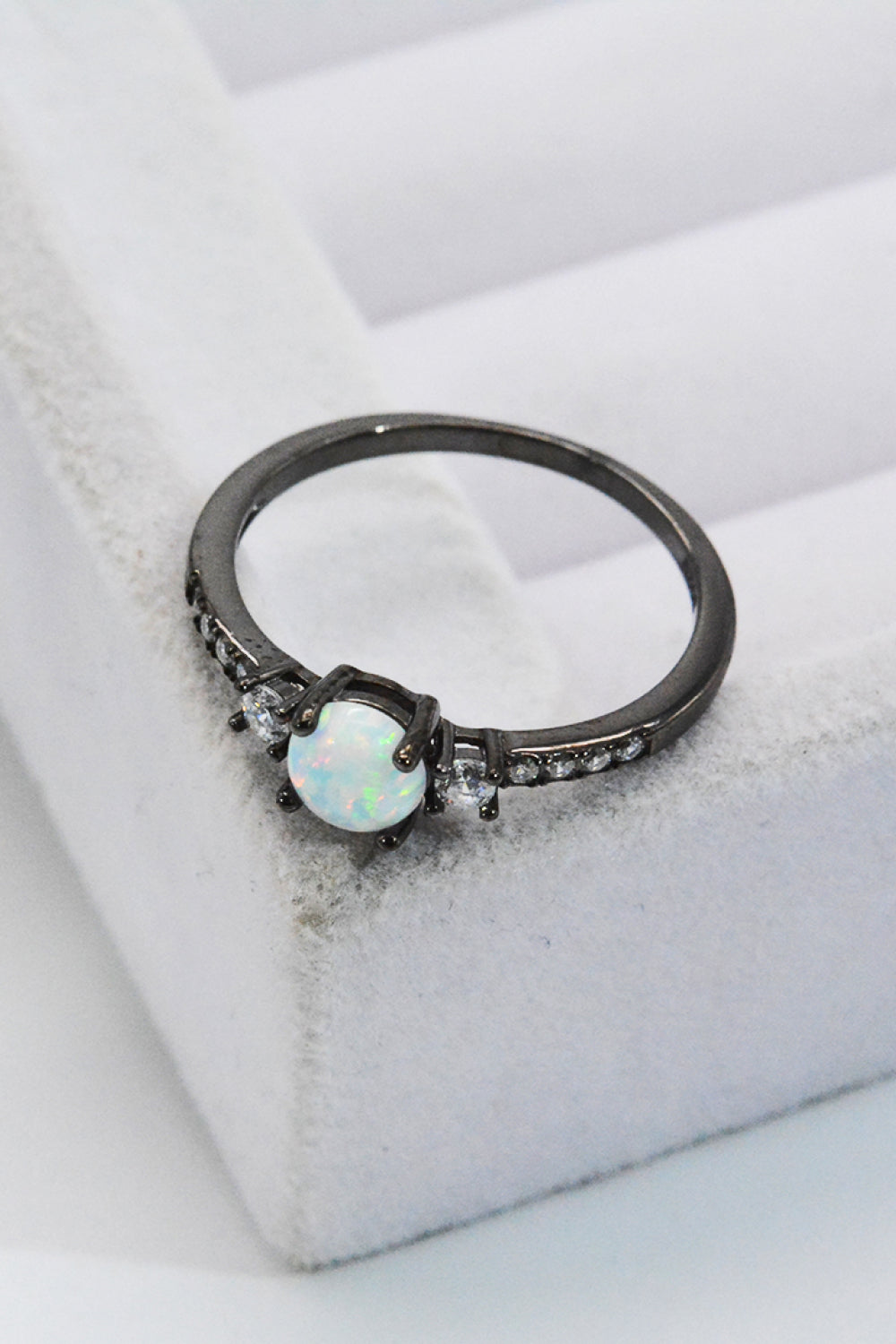 925 Sterling Silver Round Opal Ring - AllIn Computer