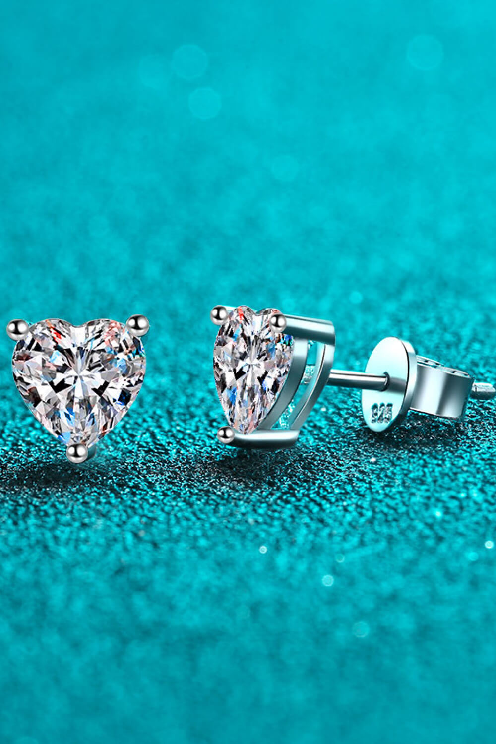 2 Carat Moissanite Heart-Shaped Stud Earrings - AllIn Computer