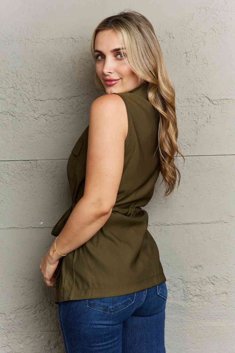 Ninexis Follow The Light Sleeveless Collared Button Down Top - AllIn Computer