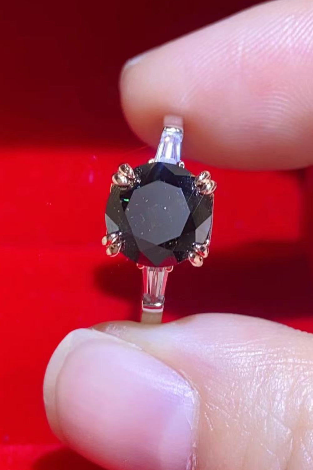 2 Carat Black Moissanite Platinum-Plated Ring - AllIn Computer