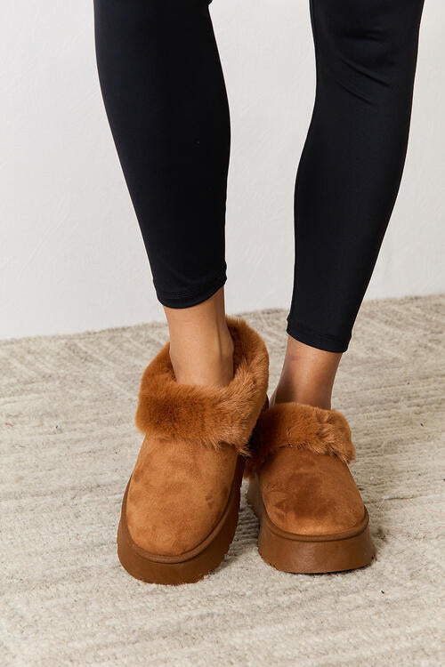 Legend Footwear Furry Chunky Platform Ankle Boots - AllIn Computer