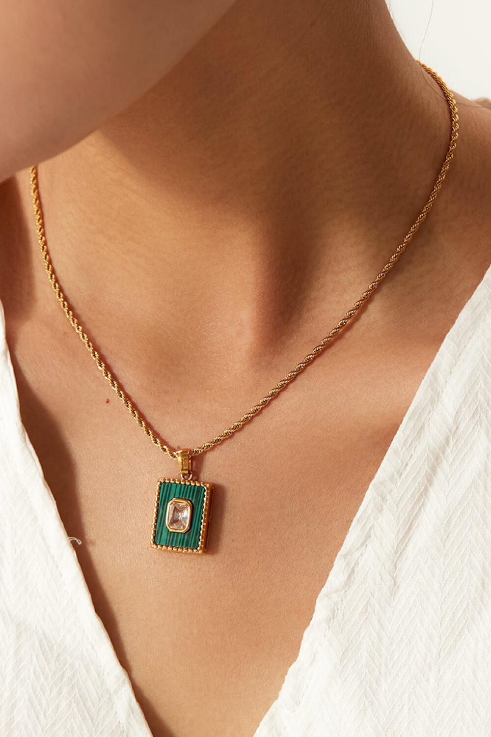 Square Pendant Twisted Chain Necklace - AllIn Computer