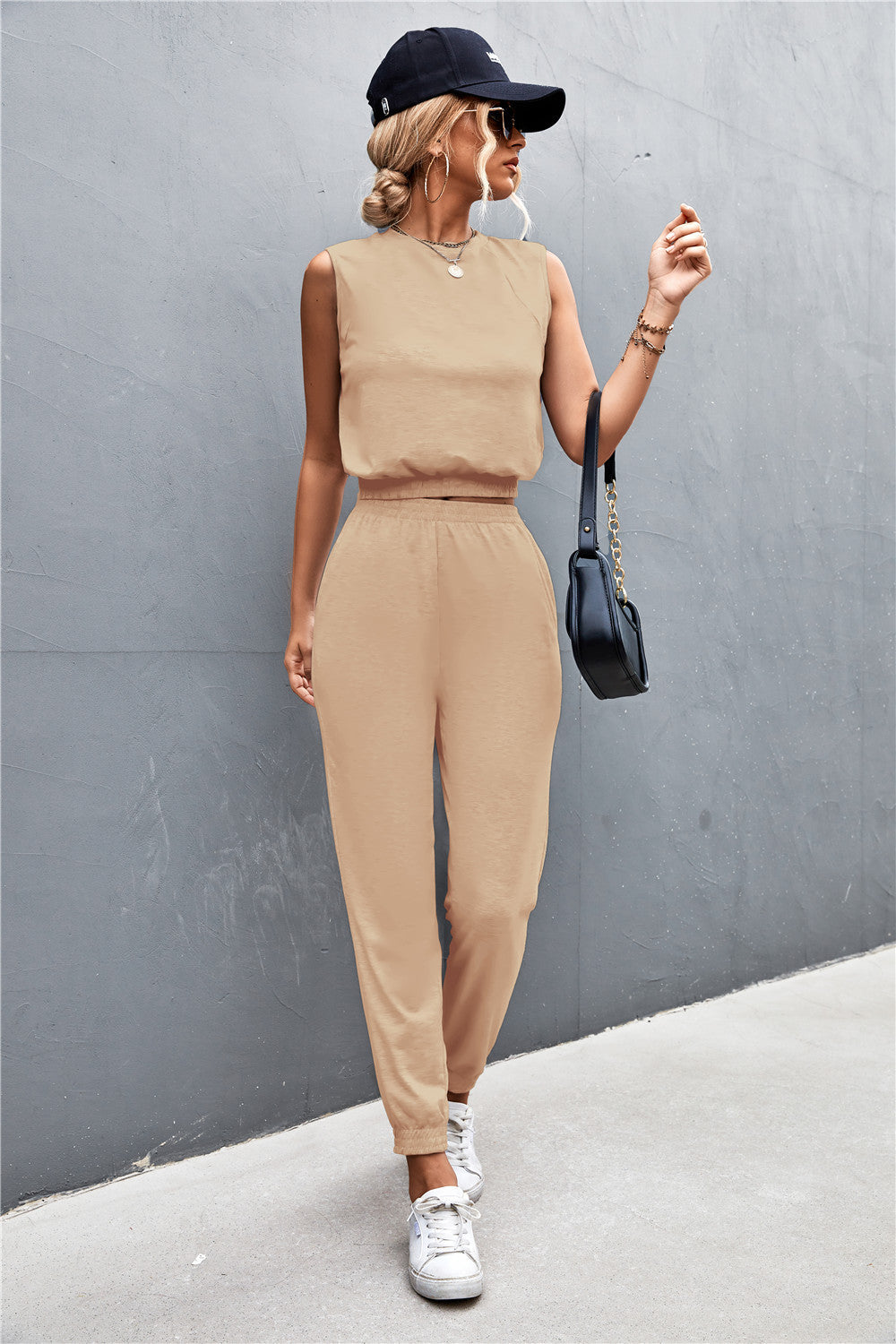 Sleeveless Top and Joggers Set - AllIn Computer