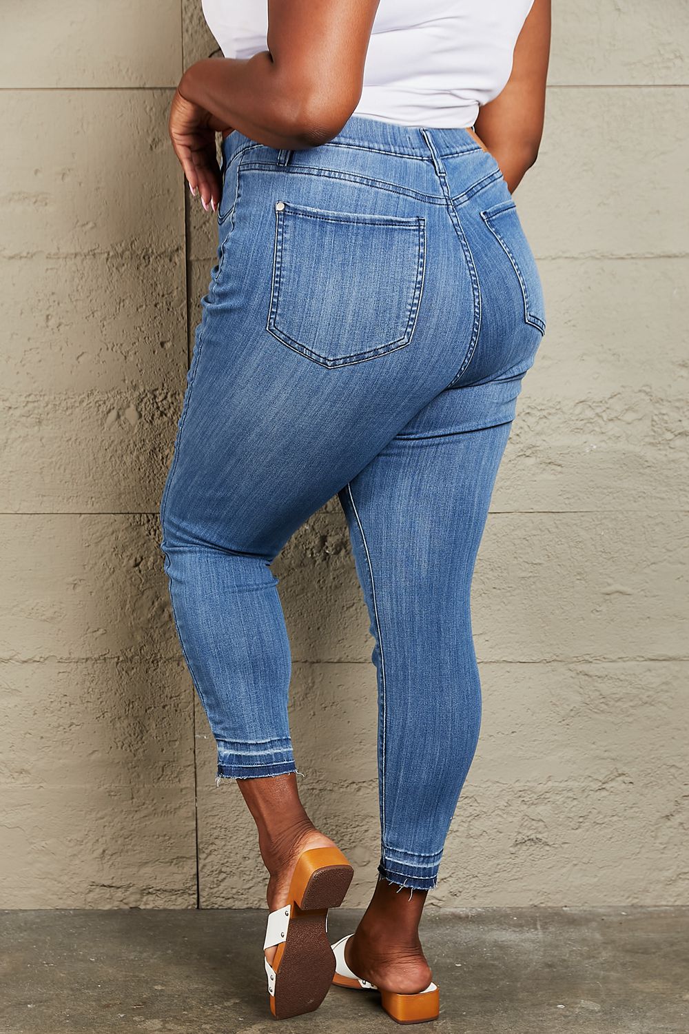 Judy Blue Janavie Full Size High Waisted Pull On Skinny Jeans - AllIn Computer
