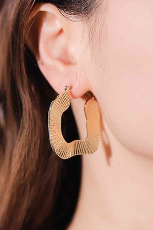 Ribbed Alloy Earrings - AllIn Computer