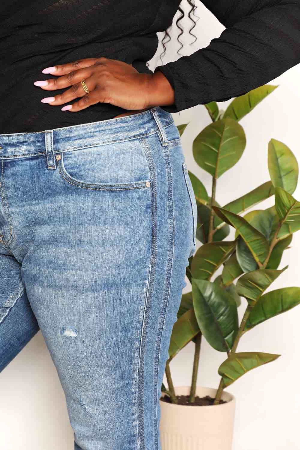 Kancan Full Size Mid Rise Slim Boyfriend Jeans - AllIn Computer