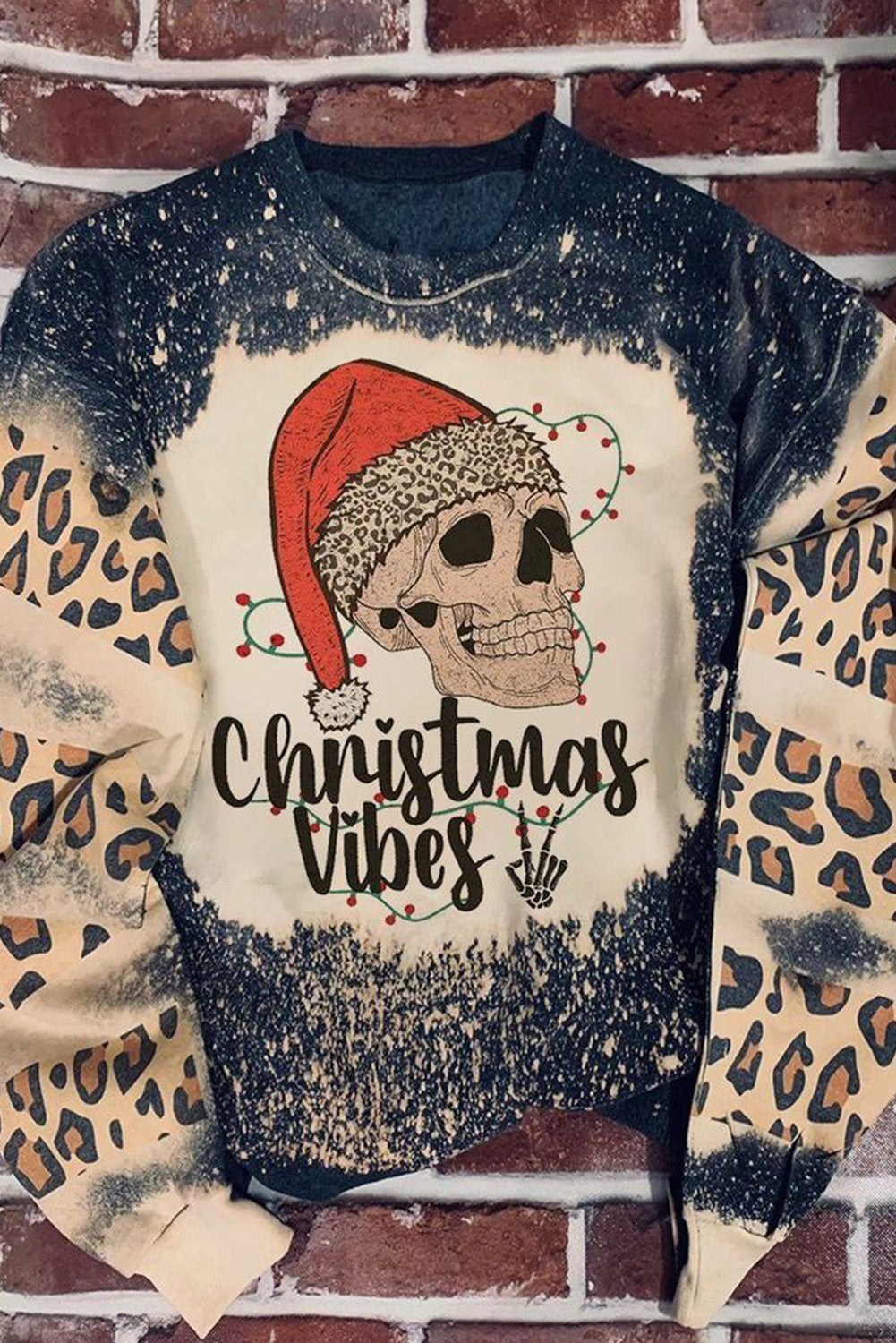 Round Neck Long Sleeve CHRISMAS VIBES Graphic Sweatshirt - AllIn Computer