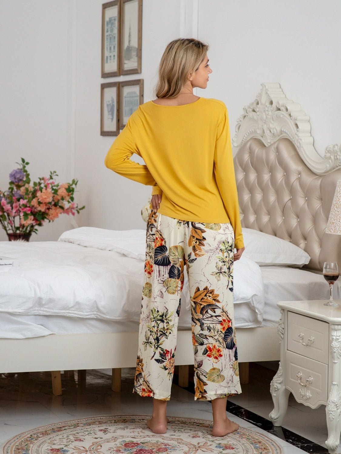 Round Neck Top and Printed Pants Lounge Set - AllIn Computer