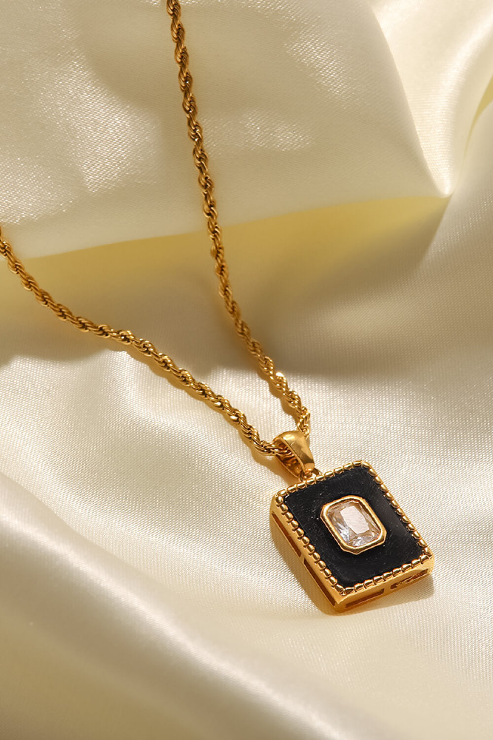 Square Pendant Twisted Chain Necklace - AllIn Computer