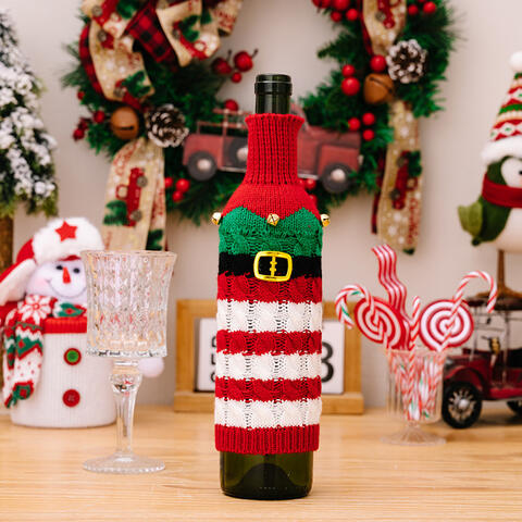 2-Piece Cable-Knit Wine Bottle Covers - AllIn Computer