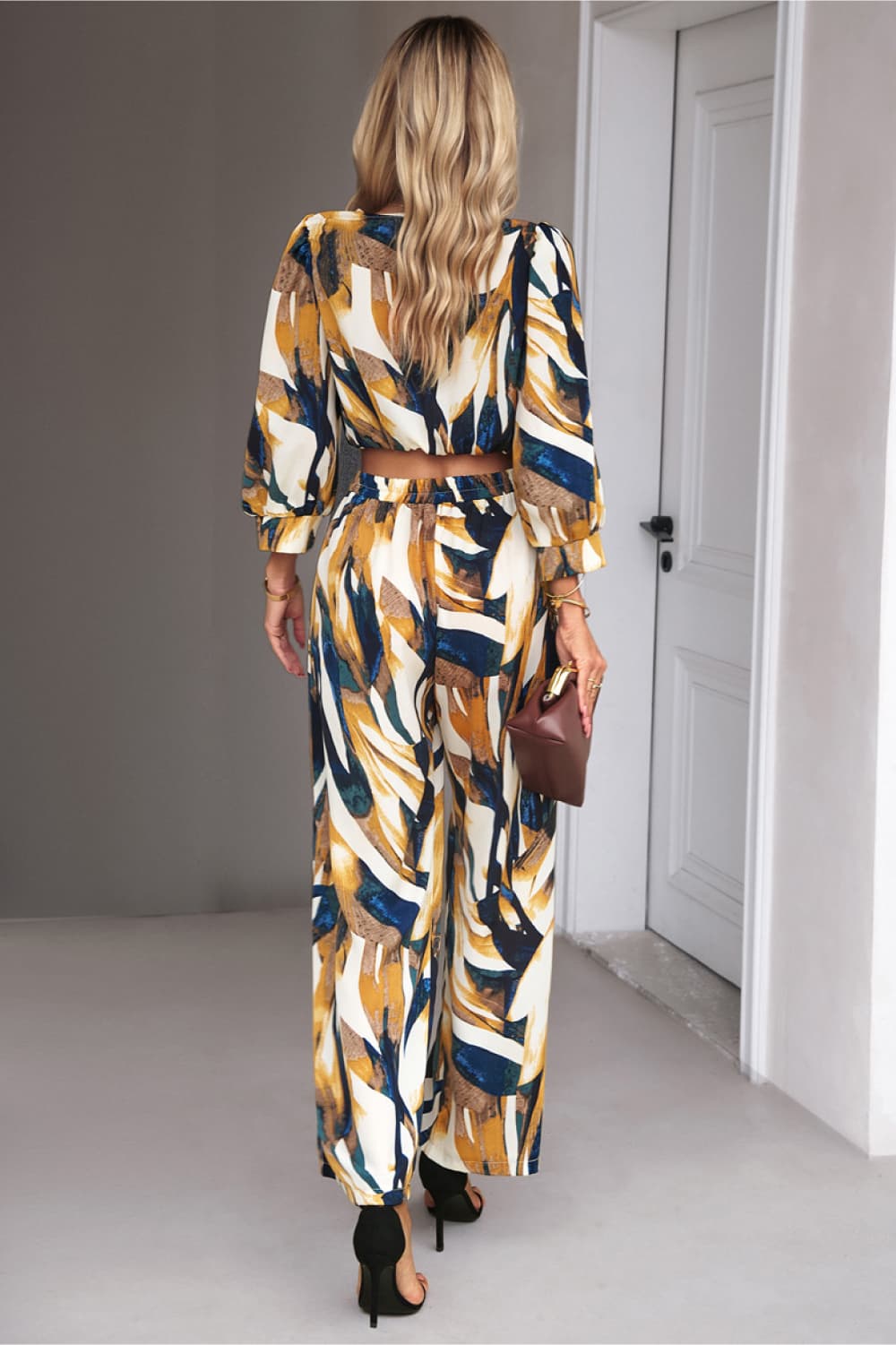 Printed Cropped Top and Pants Set - AllIn Computer